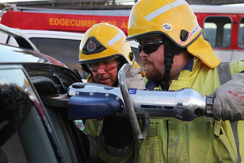 Volunteer Fire Brigade : Edgecumbe : New Zealand : Business News Photos : Richard Moore : Photographer